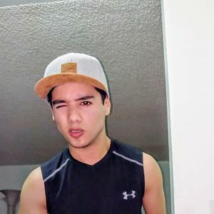 Meet your Posher, Ramiro cruz